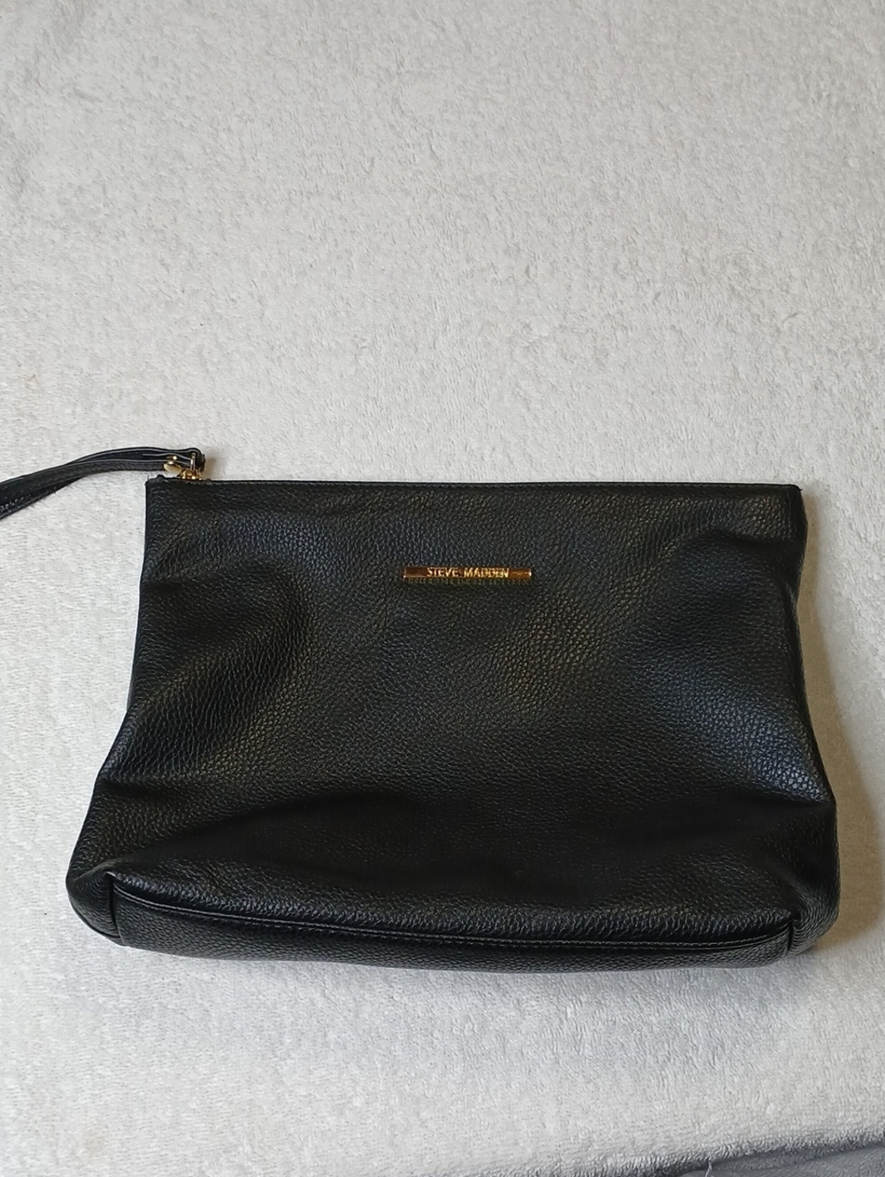 Steve Madden Black Pebbled Leather Wristlet Clutch with Gold Accent